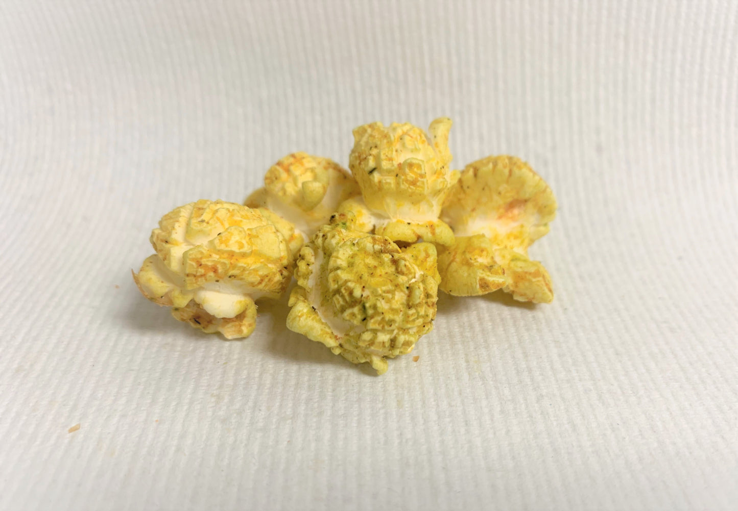 Famous Daves Zesty Pickle Popcorn